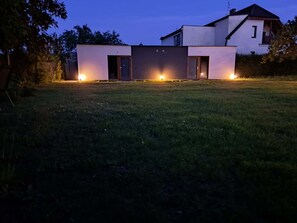 Exterior - Garden Studio with Air Climatization (Hradec Králové)