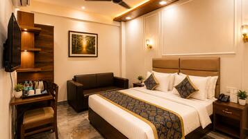 Deluxe Double Room | Desk, laptop workspace, WiFi (free)