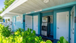 Property grounds - Tradewinds #31 –  Walk to the Beach • Bayfront Community Pool (Bradenton Beach)