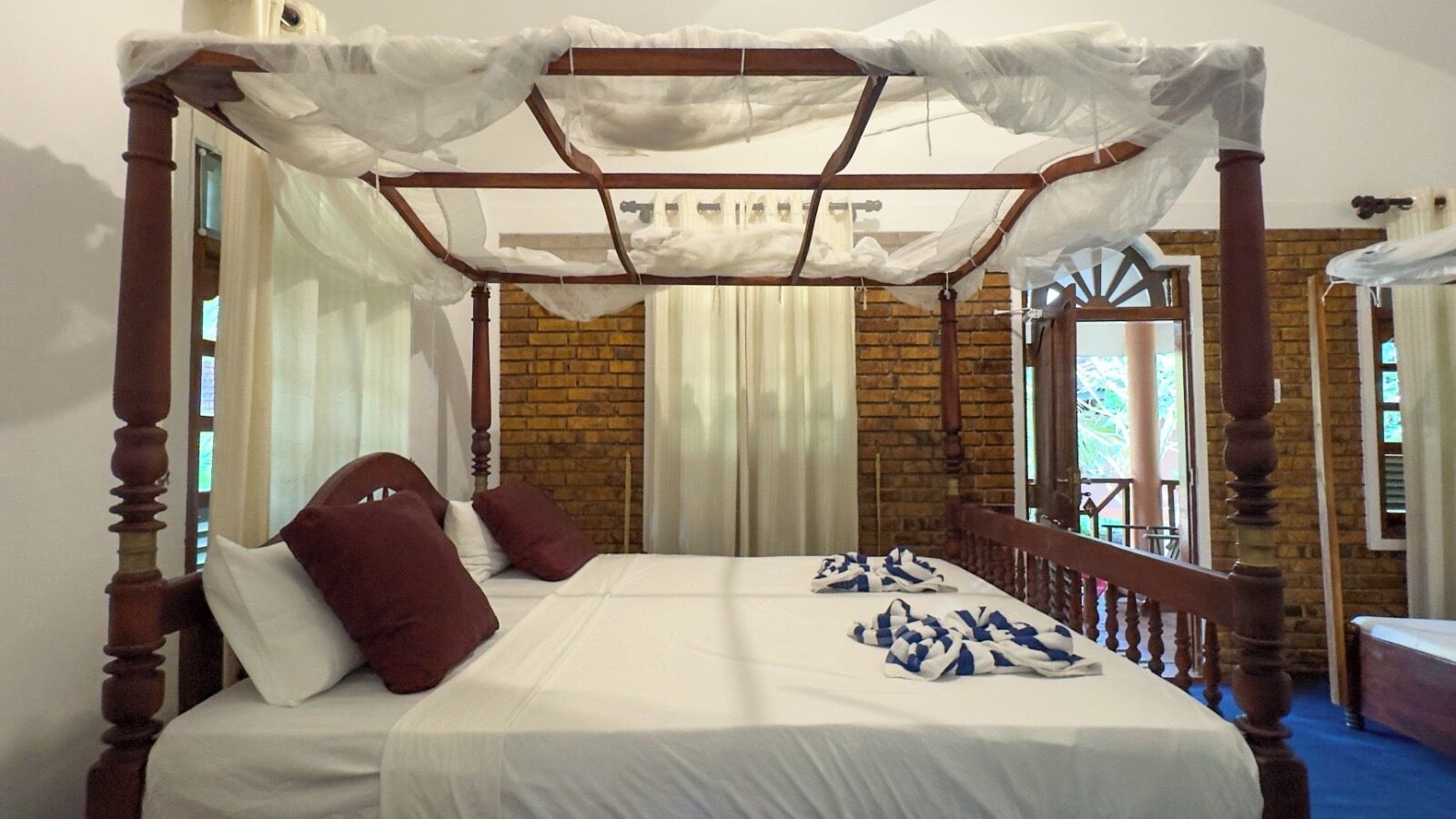 Cabana exclusivo, vista para o jardim | Escrivaninha, Wi-Fi de cortesia