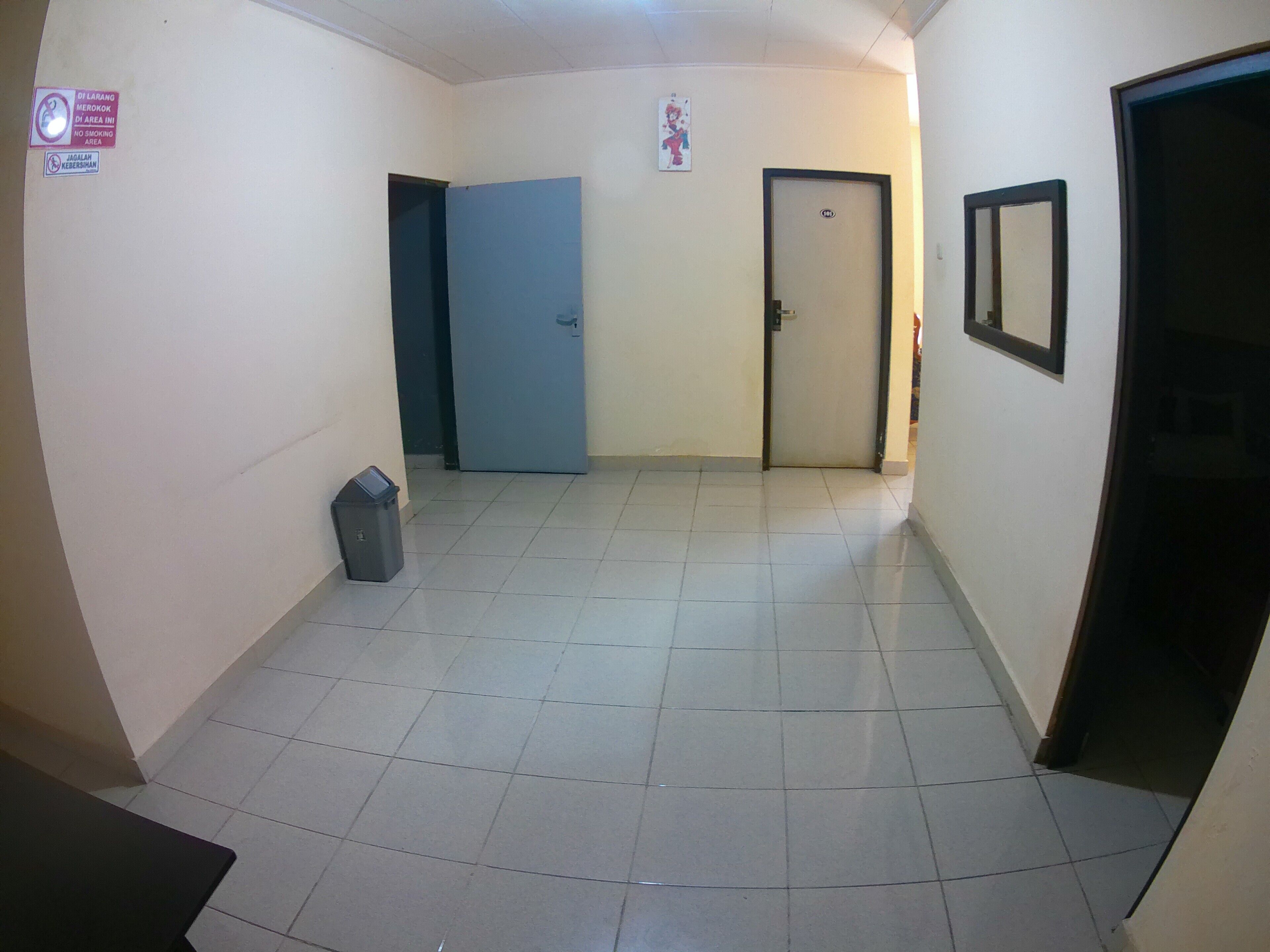 Habitación estándar doble, no fumadores, vistas al patio | Zona de estar
