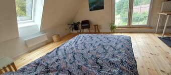 A Historic Forest Retreat: A Shabby-Chic Duplex with a Fireplace in the National Park