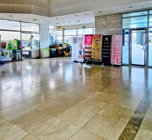 Appartement, côté jardin | Hall