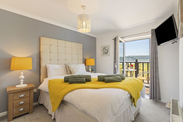 3 habitaciones, internet y ropa de cama 
