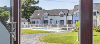 Gorgeous holiday cottage with outdoor pool