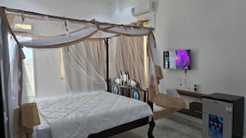 18 chambres, fer et planche à repasser, Wi-Fi gratuit, draps fournis