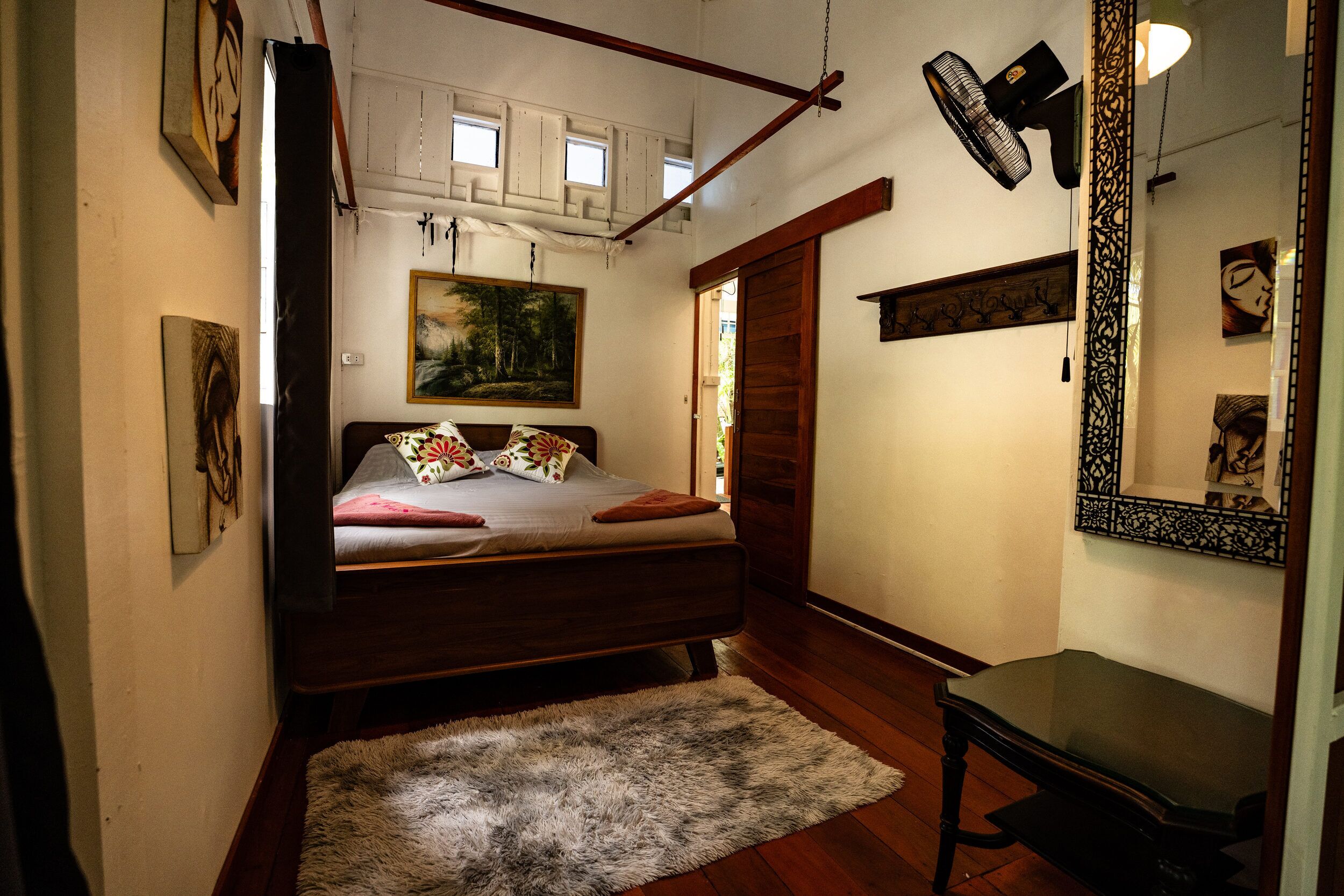 Traditional House, Garden View | In-room safe, free WiFi, bed sheets