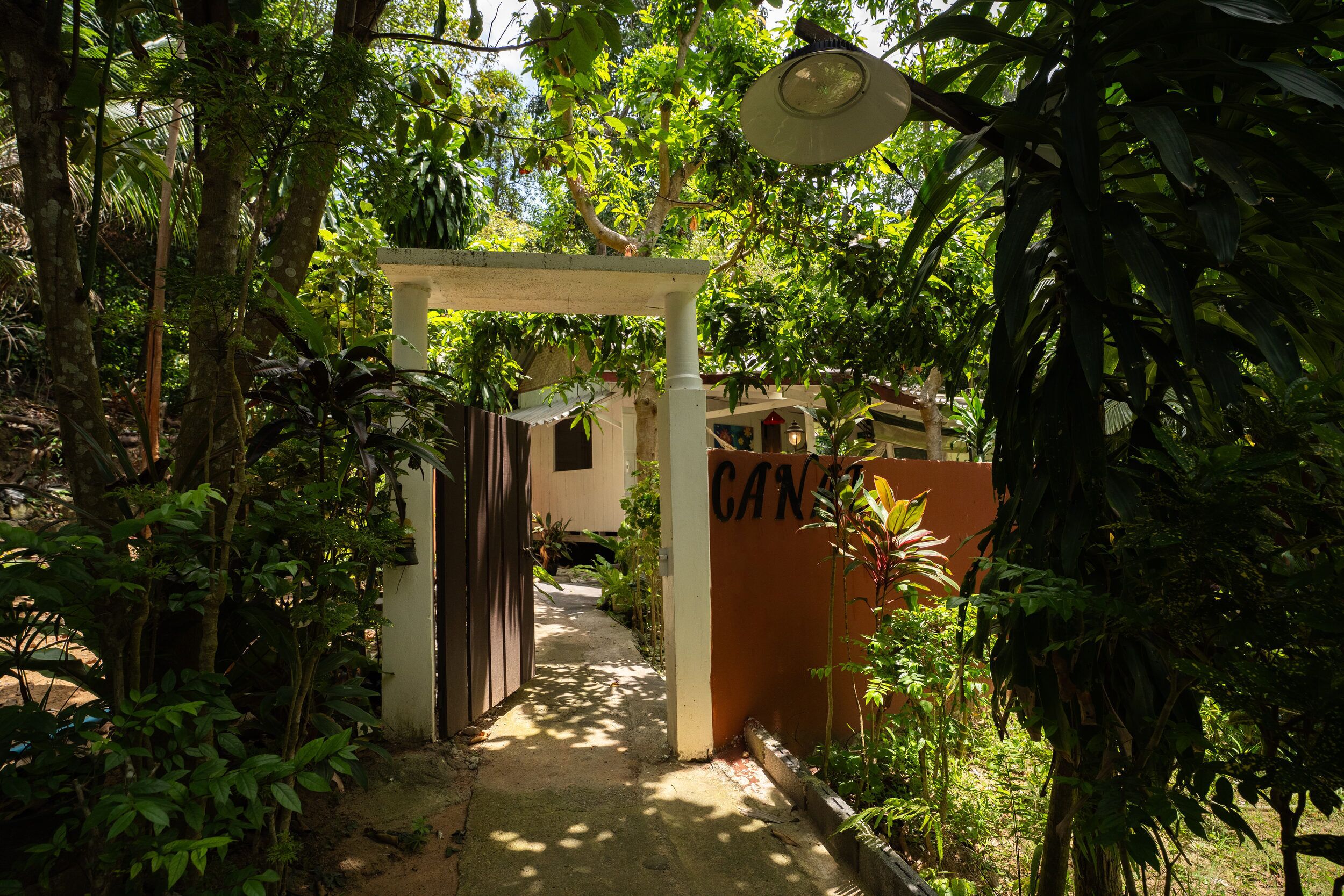 Romantic Bungalow, Garden View | Property grounds