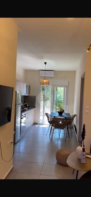 Dining - Oliviera Calm Home - 7 Min Walk to Beach View, Pool (Maleme)