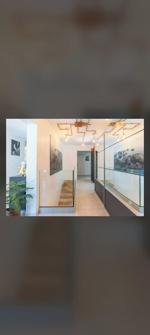 Lobby - Vrbo Property (Peynier)