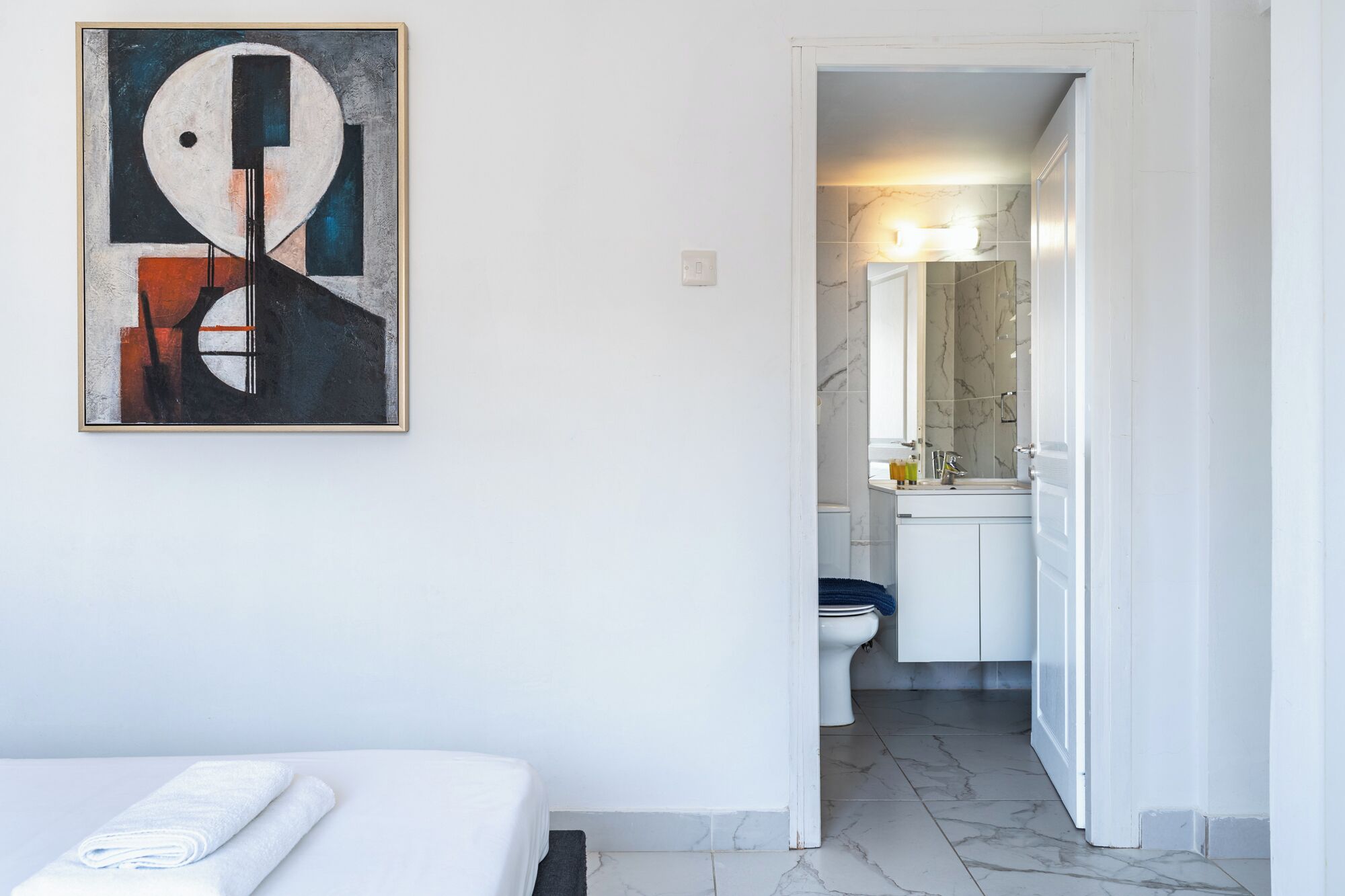 Apartment, Balcony, Beach View | Iron/ironing board, free WiFi