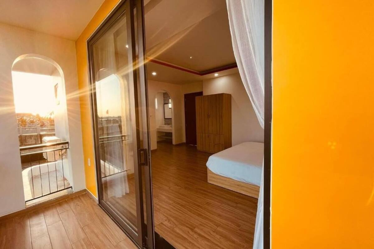 Deluxe-Doppelzimmer, Balkon | Schreibtisch, kostenloses WLAN