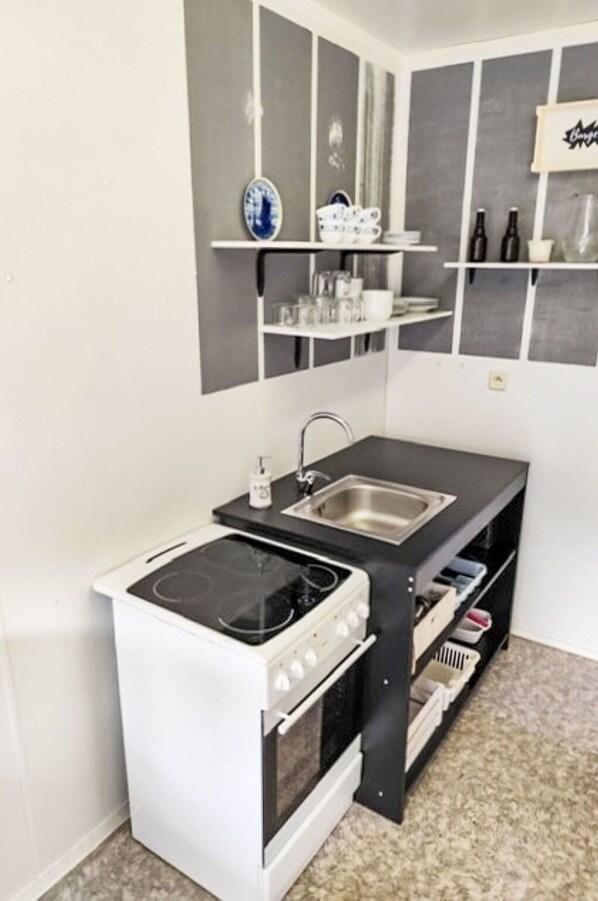 Microwave, oven