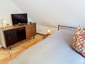 2 Schlafzimmer, Reisekinderbett, kostenloses WLAN