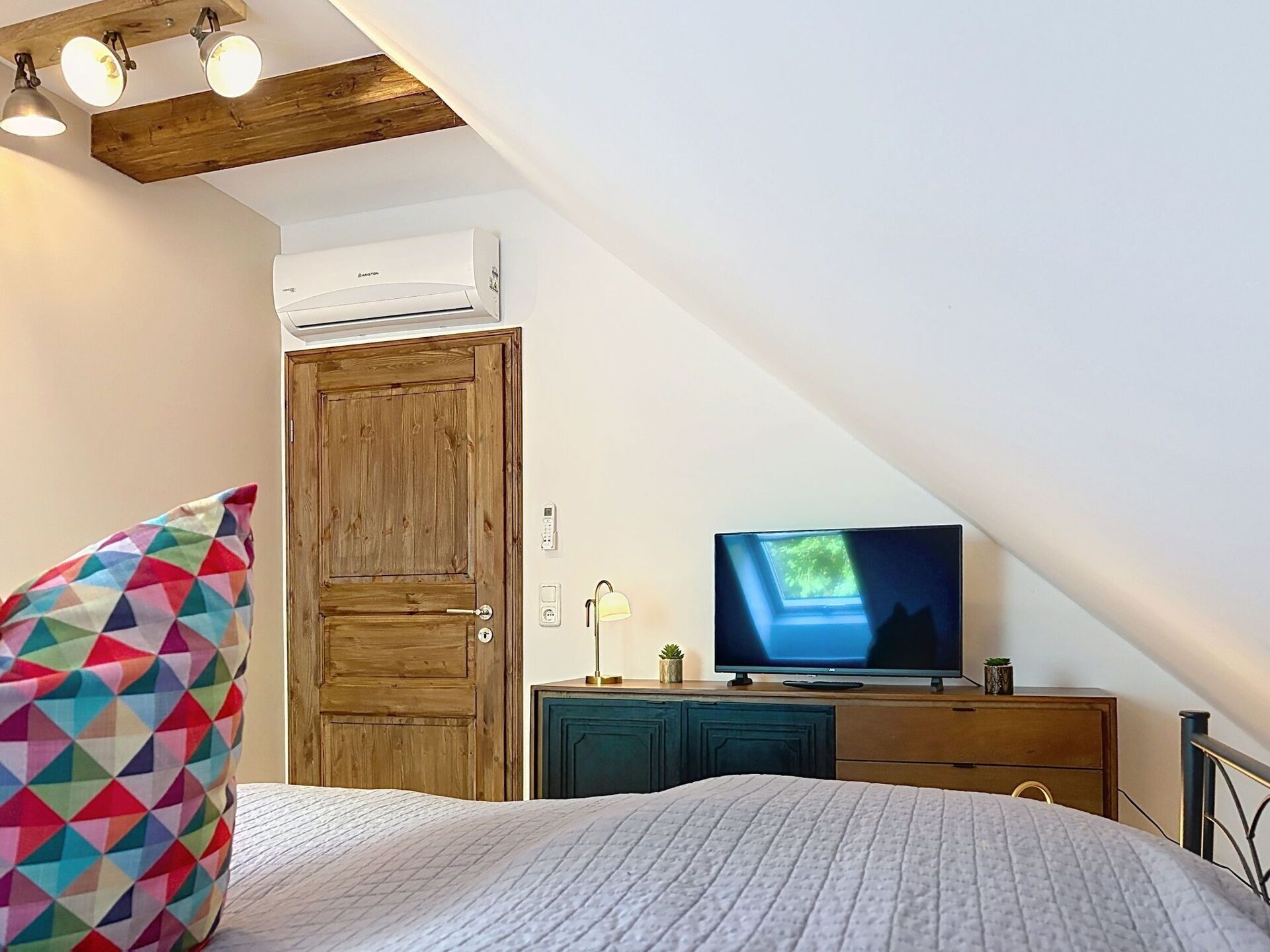 2 habitaciones, cuna de viaje y wifi gratis 