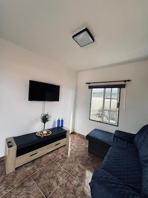 Apartment, Sea View | Living area