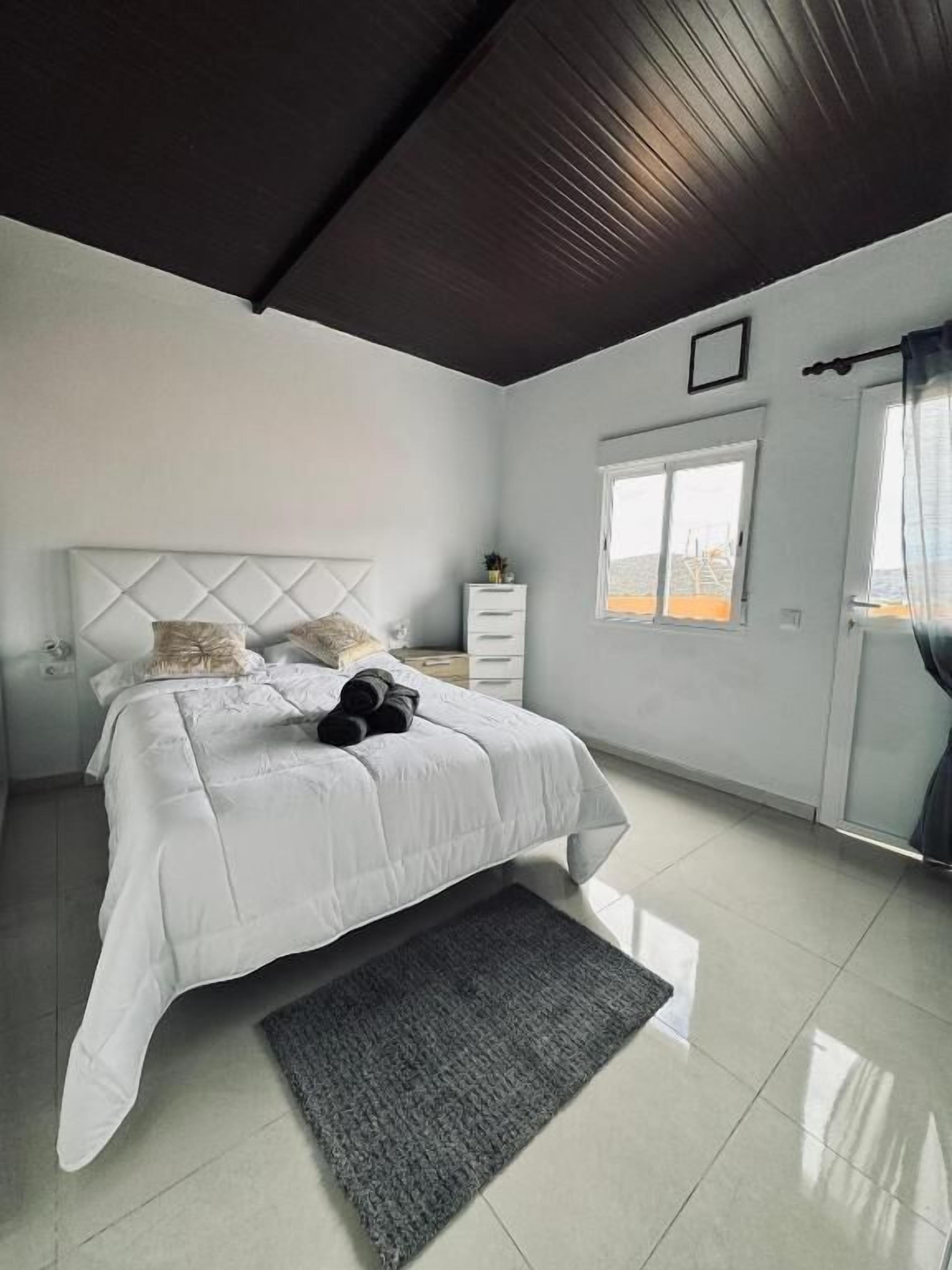 Apartment, Sea View | Iron/ironing board, WiFi (free)