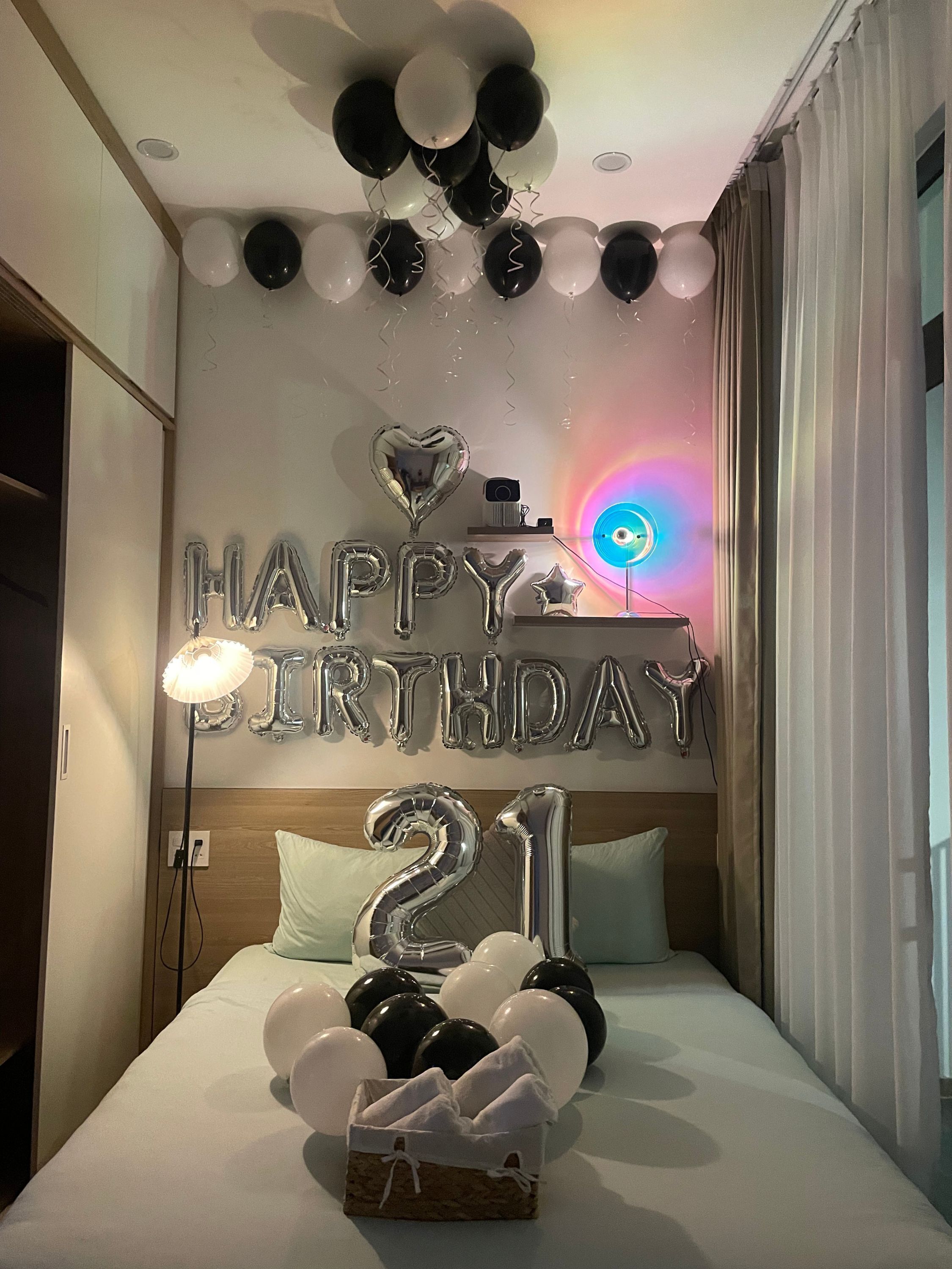 Deluxe Double Room, Balcony | Desk, laptop workspace, free WiFi