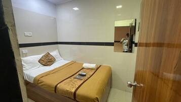 Kamar Double Basic | Wi-Fi gratis