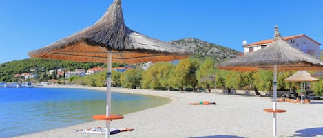 Beach nearby, sun loungers