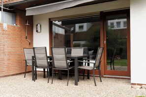 Buiten dineren