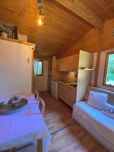 Chalet "Les Iris," nestled in the heart of the Landes countryside, Casteljaloux