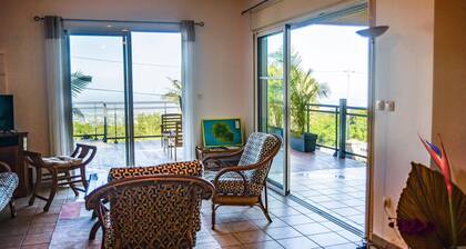 Ty Lodge Réunion – Pool, Spa, Ocean View, Garden, Near Saint-Pierre & Volcano