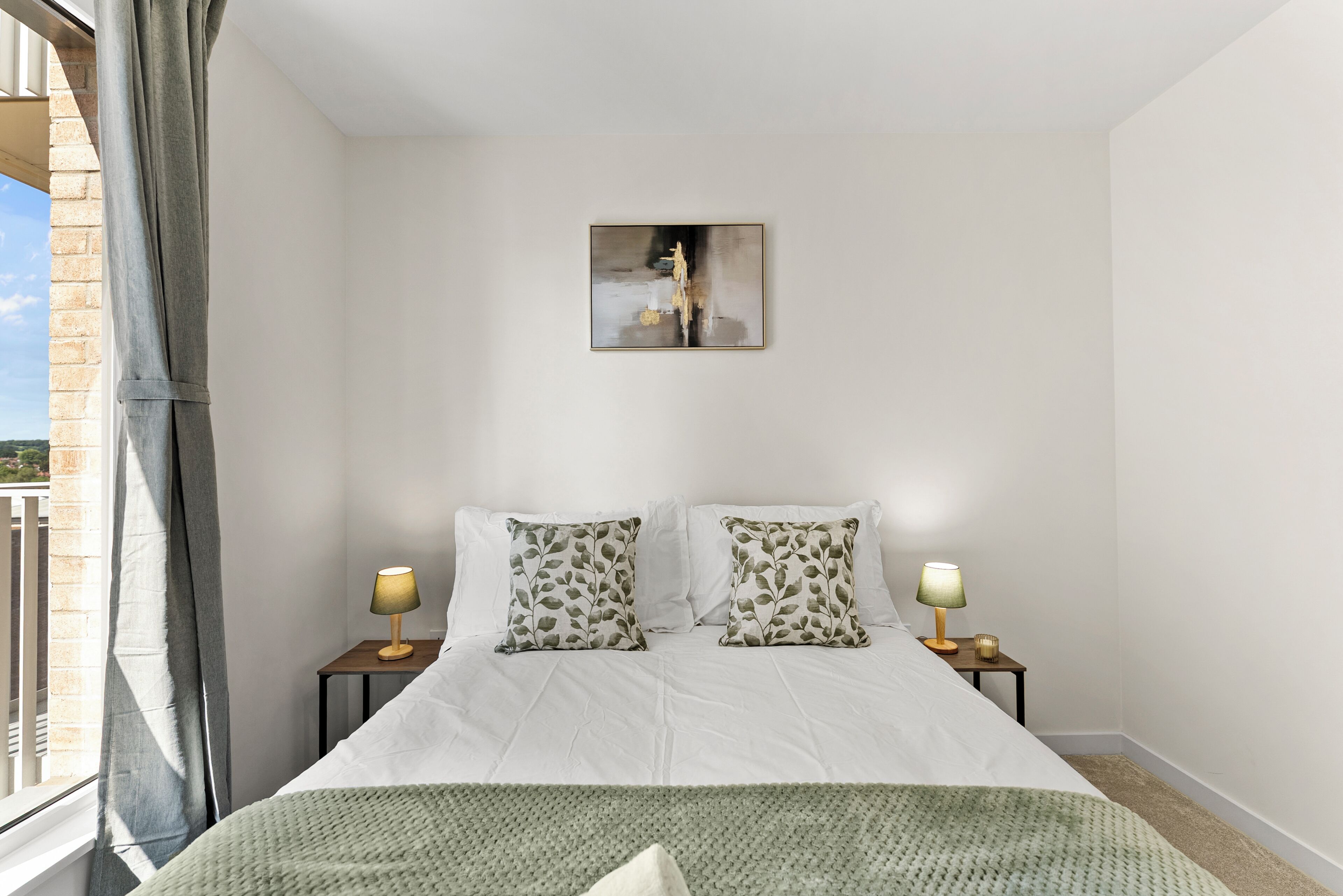 2 dormitorios, tabla de planchar con plancha, wifi y ropa de cama