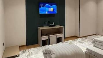Standard Double Room, City View | Desk, free WiFi