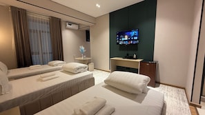 Standard Twin Room, Balcony, City View | Desk, WiFi (free) - Maskan Premium Hotel Tashkent (Tashkent)