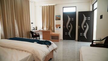 Family Suite, Balcony, Mountain View | Desk, laptop workspace, free WiFi