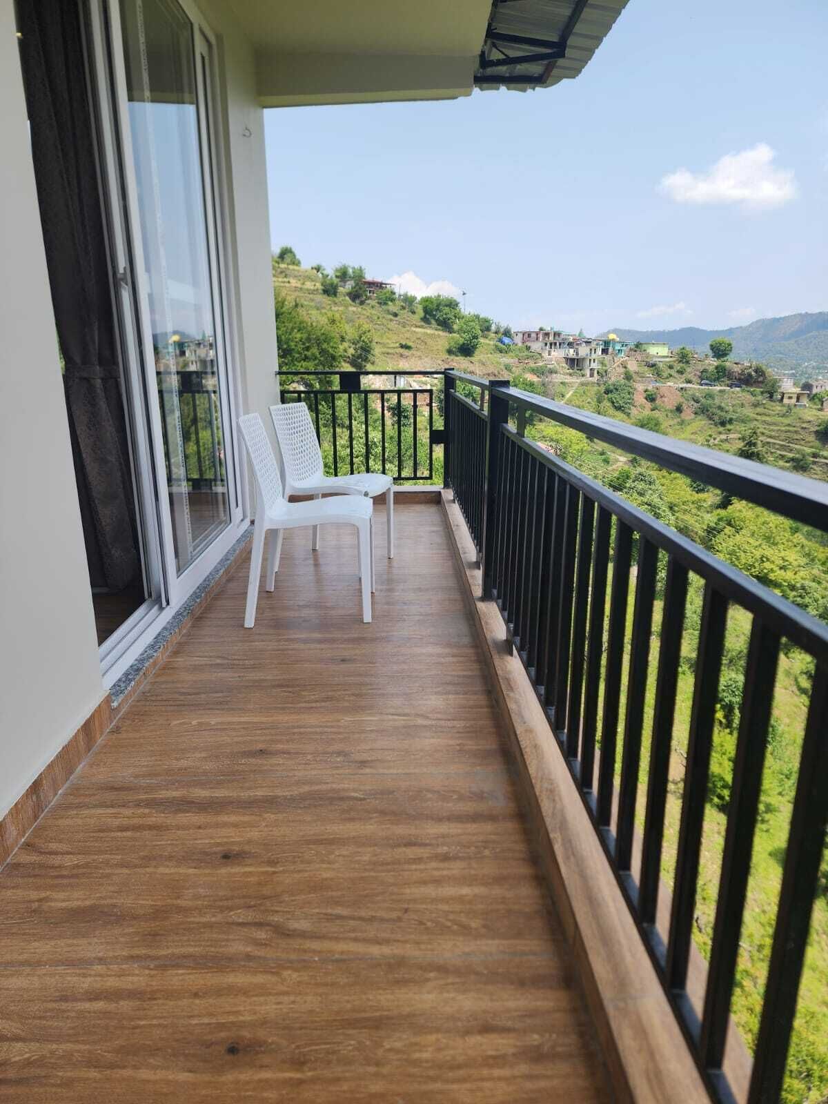 Junior Apartment, Mountain View | Property grounds