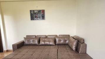 Deluxe Apartment, Mountain View | Interior