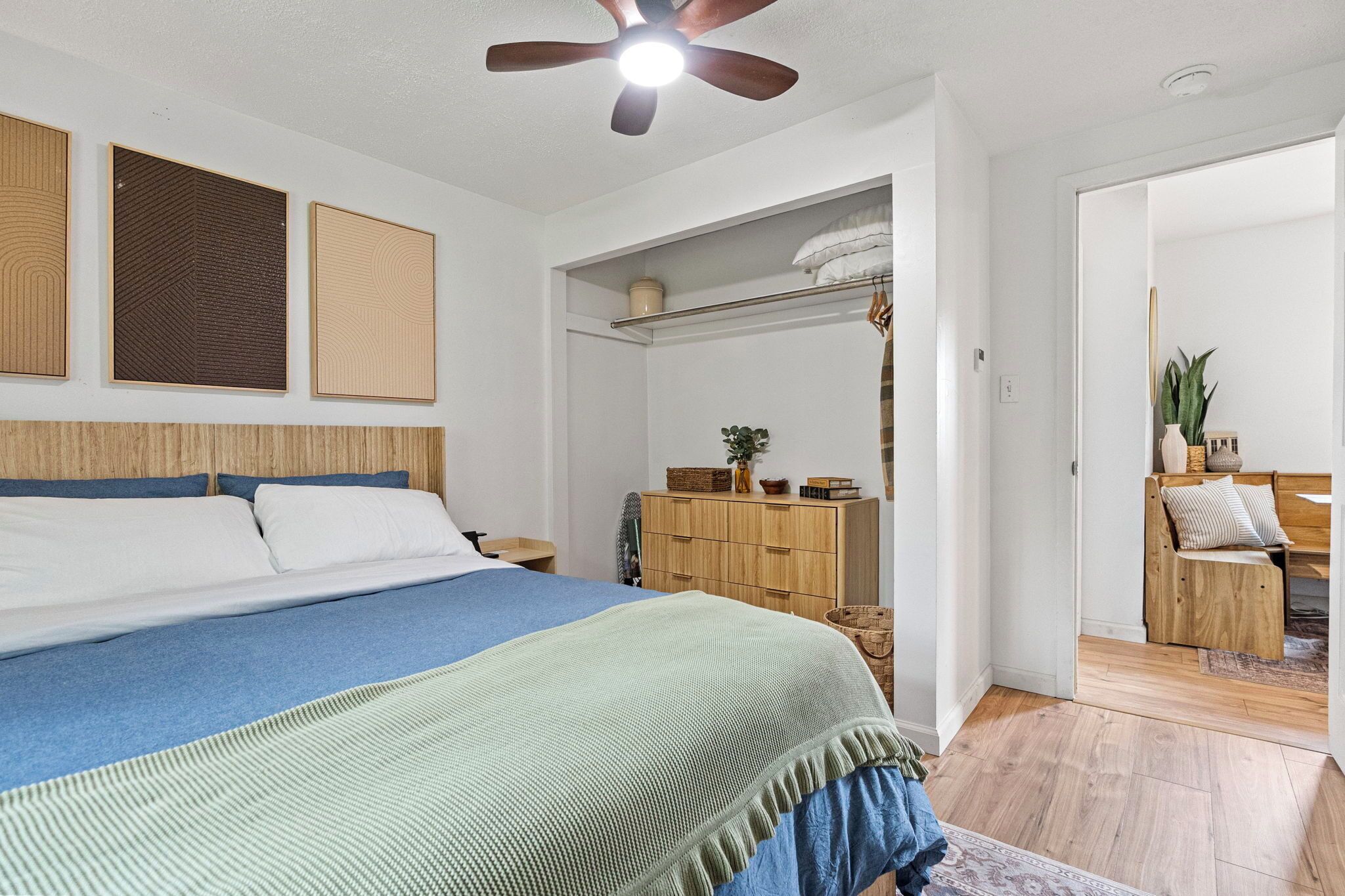 2 bedrooms, iron/ironing board, WiFi, bed sheets