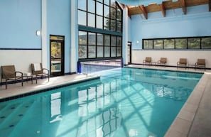 Piscina interna, piscina externa
