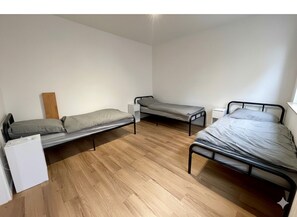 Room - Vrbo Property (Krefeld)
