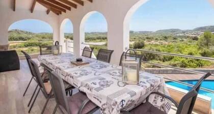 Exclusive villa in Salbufera with a pool, Menorca