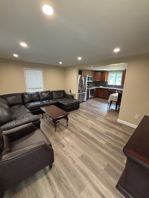 Living area - Beautiful new home with large yard centrally located in Conway (Conway)