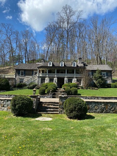 Tranquil Cottage on the 8-Acre Grounds of the Historic Eastman House