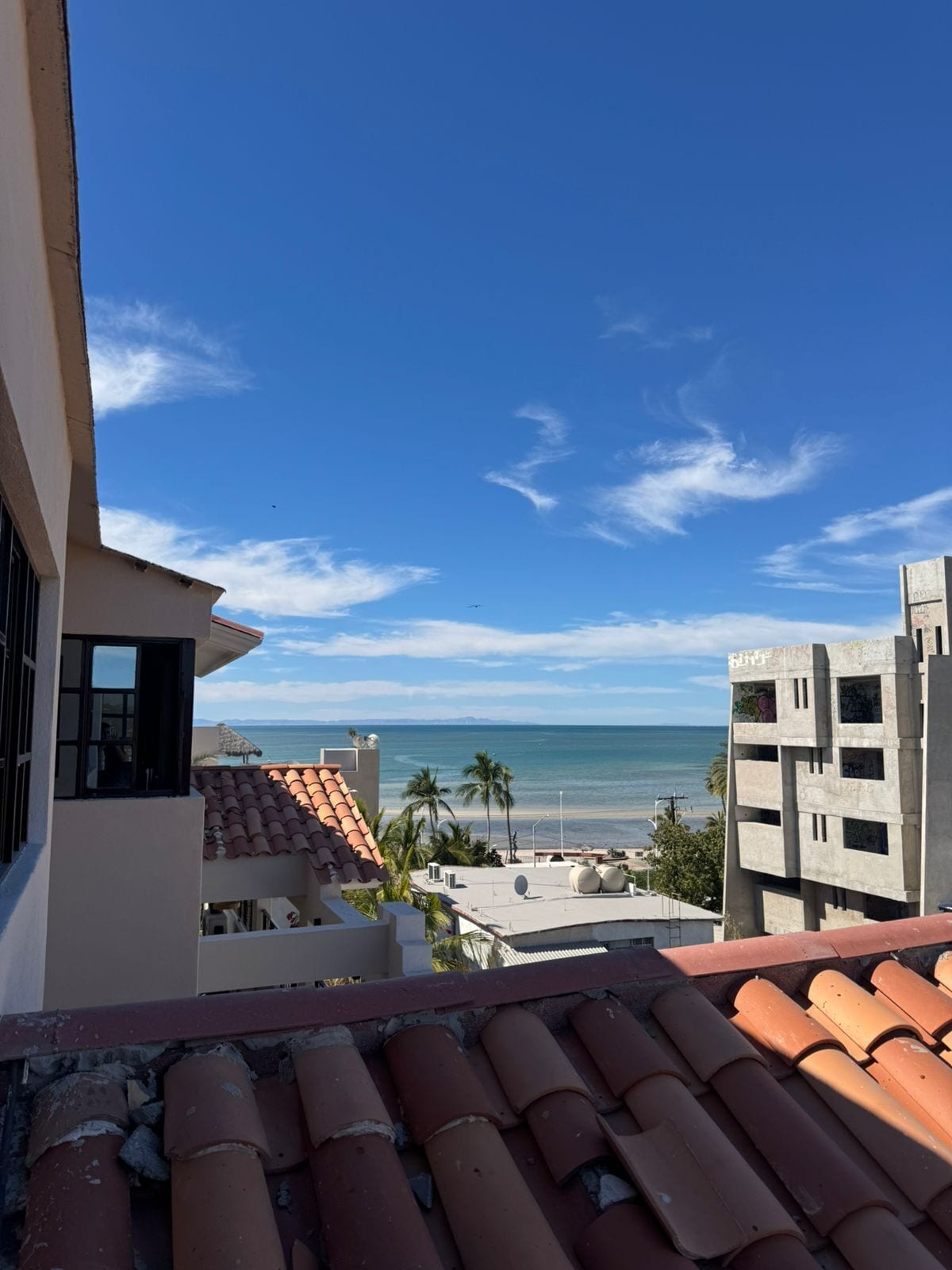 Suíte luxo, varanda, vista para o mar | Área da propriedade