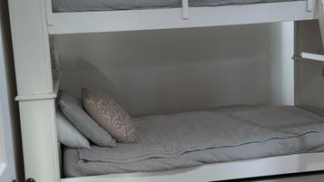 2 Schlafzimmer, kostenloses WLAN, Bettwäsche