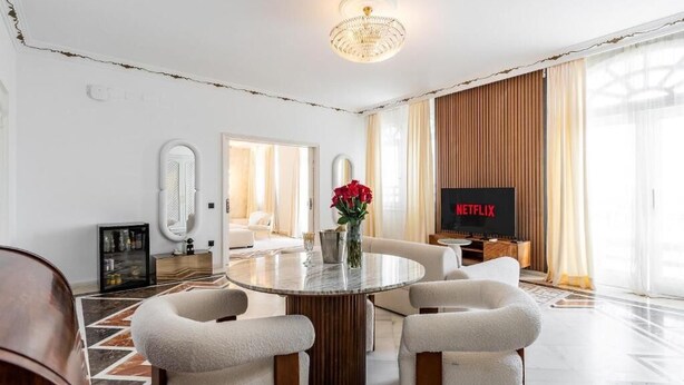 Presidential Suite, Private Bathroom, Partial Ocean View | Dining