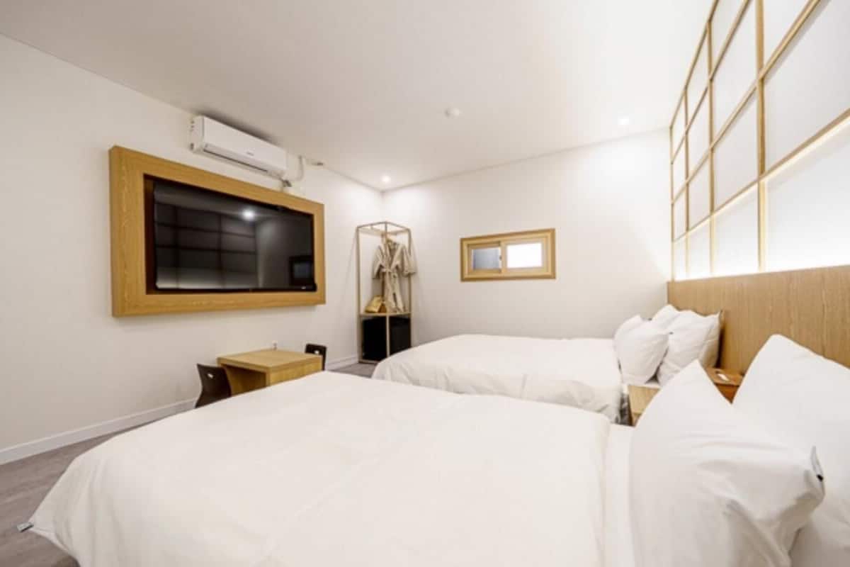 Twin kamer, meerdere bedden, niet-roken, schoonmaakservice | Gratis wifi