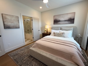 Room - New Luxe Modern Ranch - 2 Primary Suites (Gastonia)