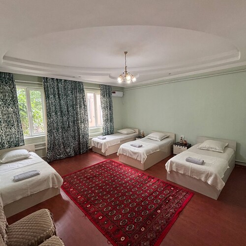 Yurta Guest House - Airport 