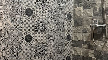 Chambre Double Deluxe | Salle de bain