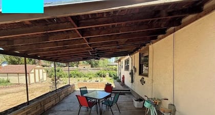 Your Home Away From Home, 3BR, 1.5 Bath, Full Kitchen, Extended Stays Welcome!