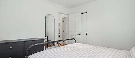 3 chambres, Wi-Fi, literie fournie