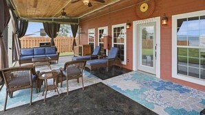 Terrace/patio - Lake Guntersville / Adults-Only Retreat + Luxury Playroom (Langston)