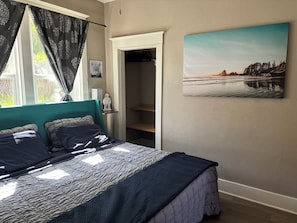 Room - Cara’s Oasis (Trail)
